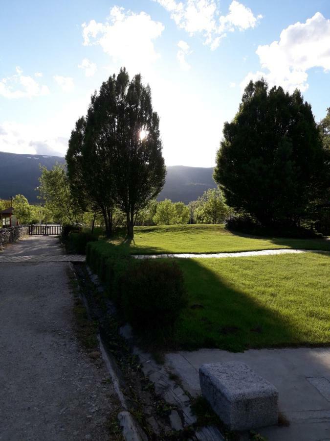 Plaza De La Villa 24 Rascafría Exteriér fotografie